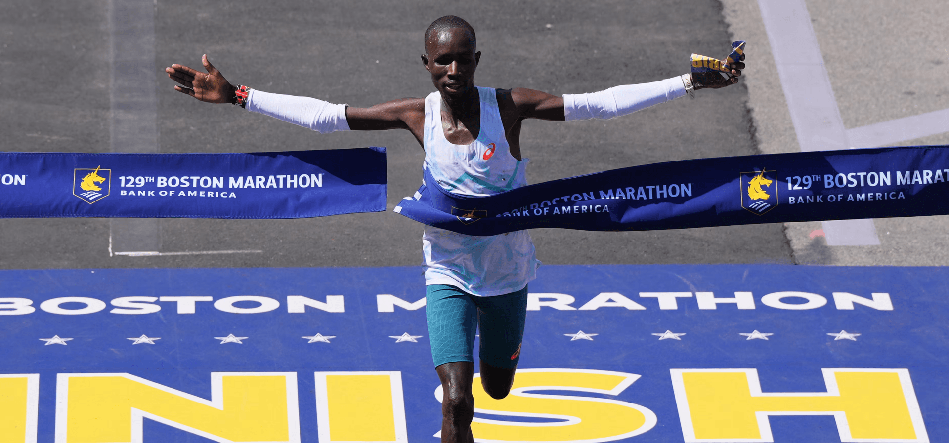 UNBELIEVABLE: Runner Falls at Start, Still Wins Boston Marathon in HISTORIC Comeback!